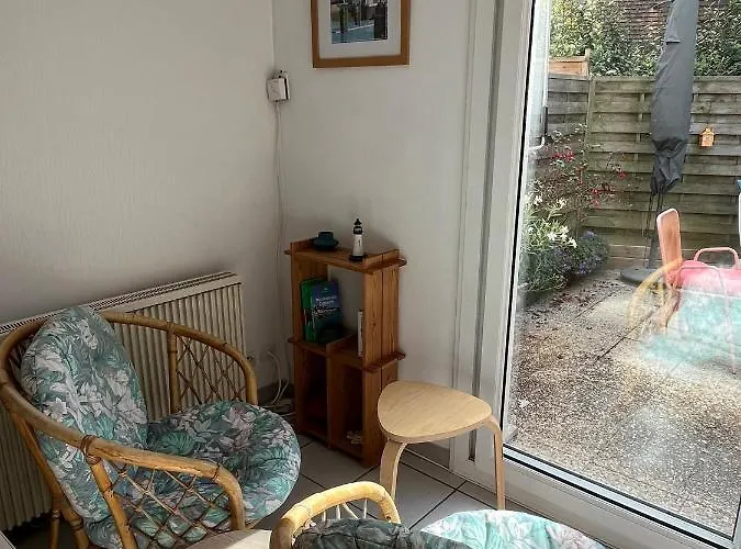 Maison Calme Avec Terrasse - Calypso